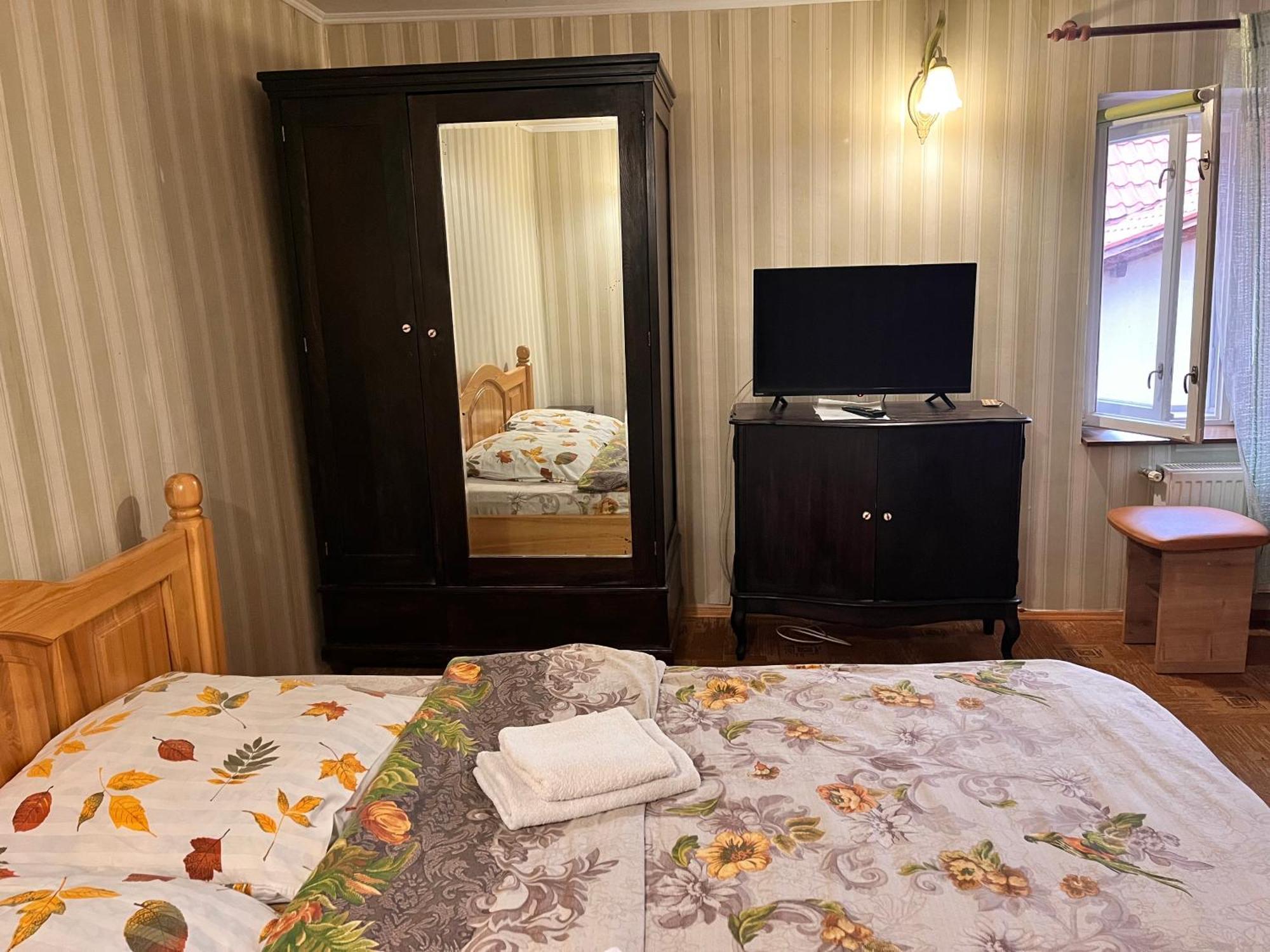 Mala Praha Hotel อุชโฮรอด ภายนอก รูปภาพ